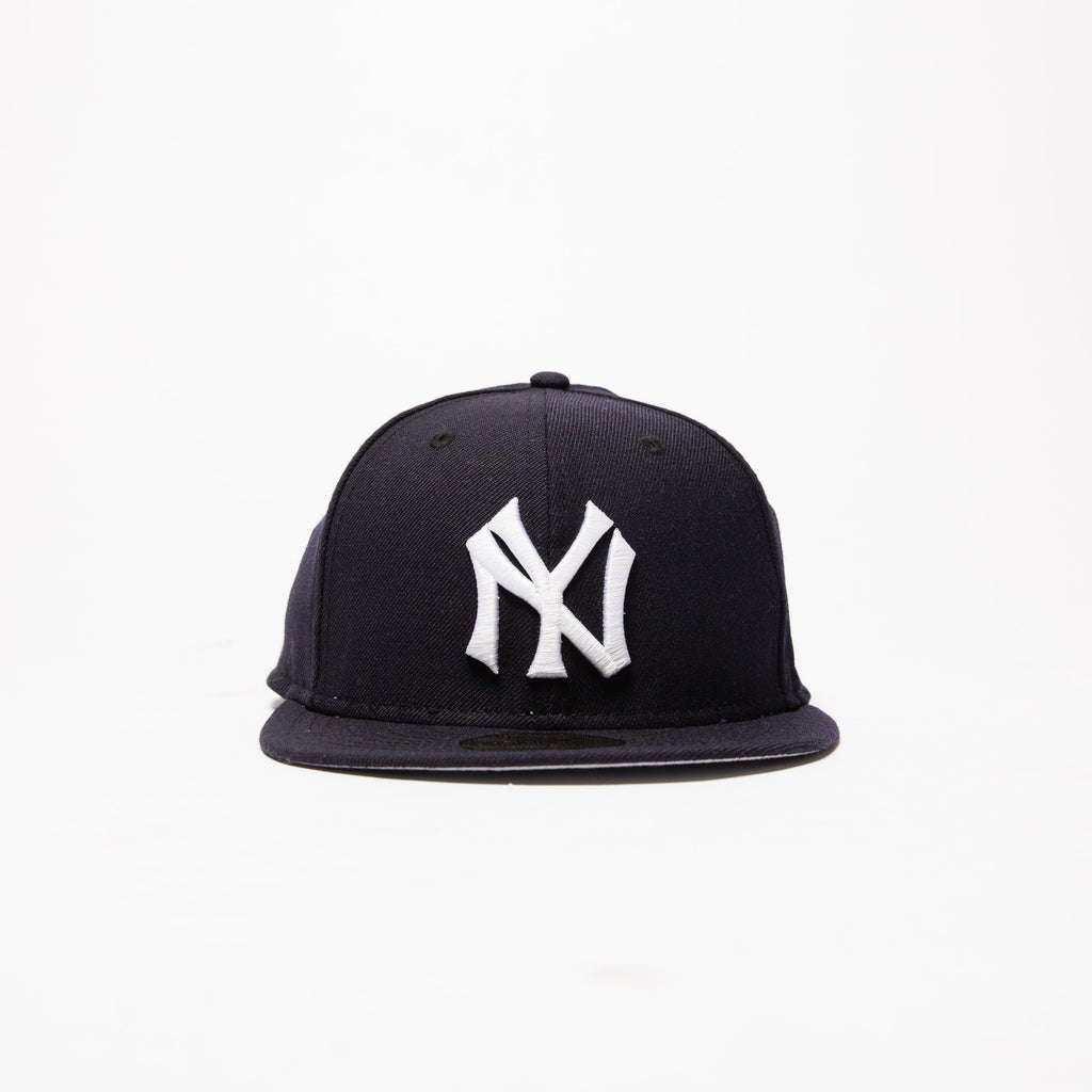 PAPER PLANES New York Yankees MLB FITTED HAT SIZE 7 1/2